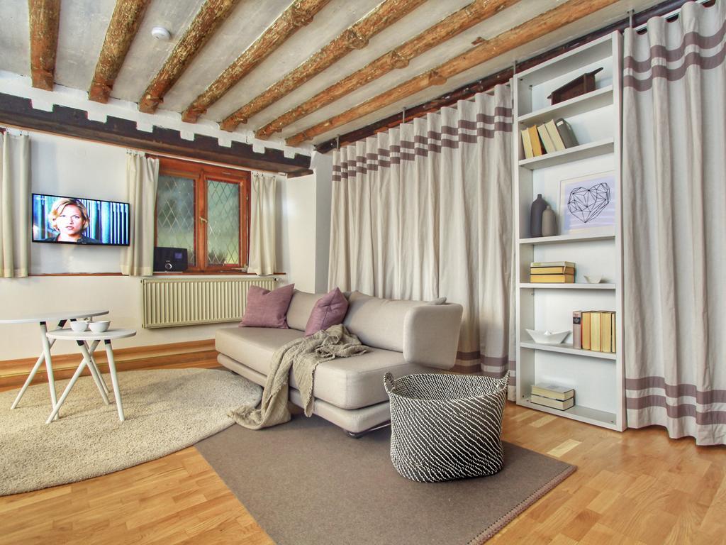 Apartments Constance ภายนอก รูปภาพ